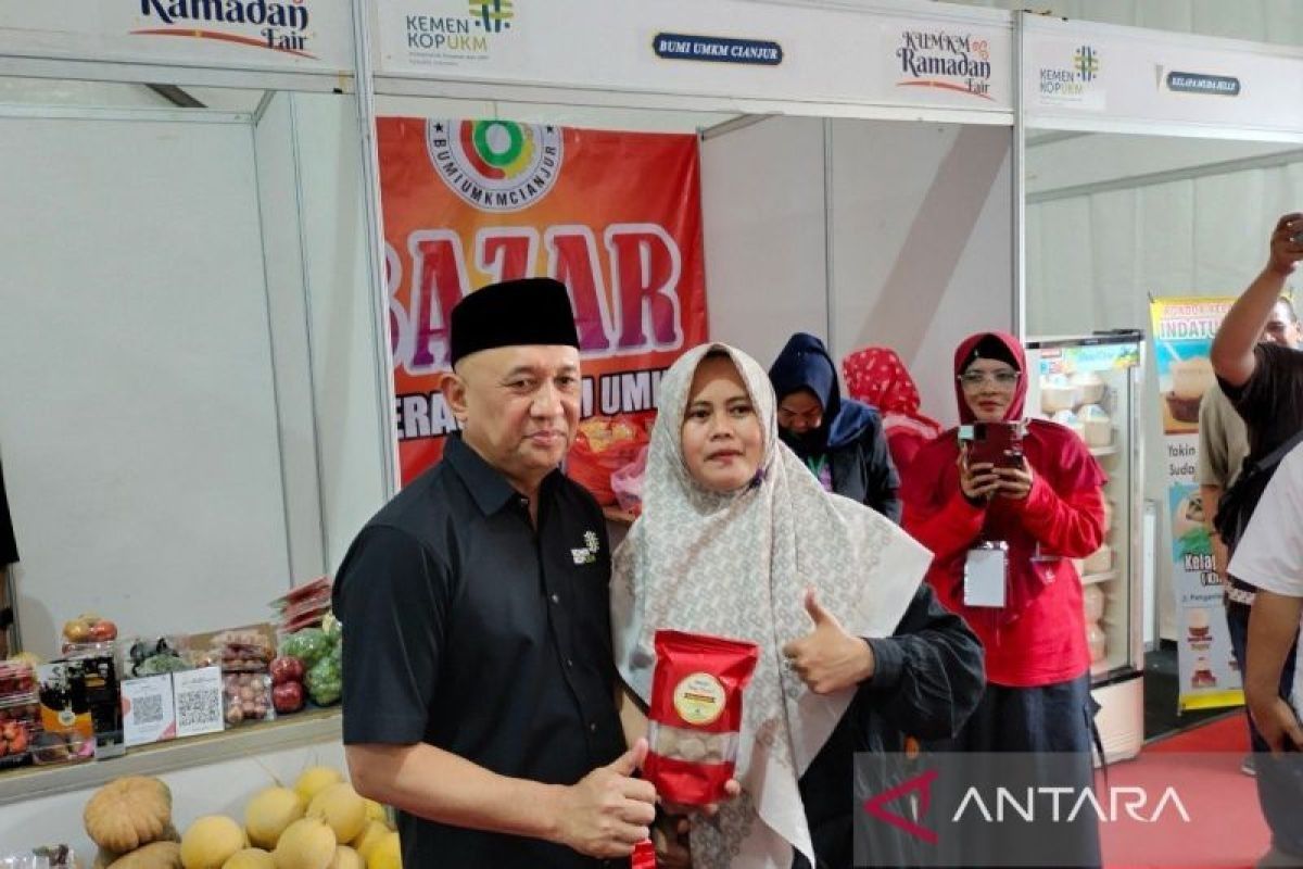 Menkop UKM Teten Masduki sebut KUMKM Ramadhan Fair dapat meningkatkan omzet pelaku UMKM