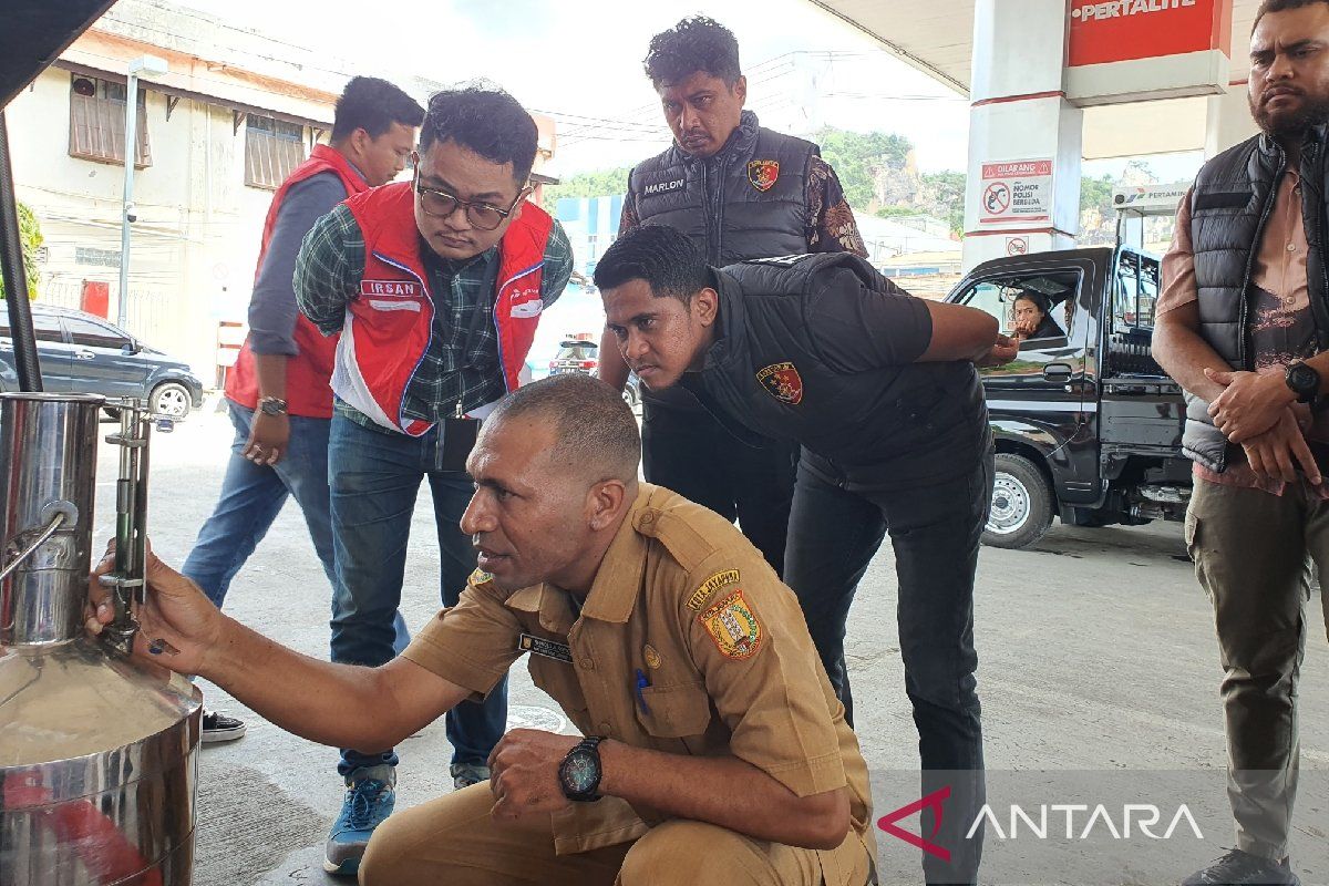 Pertamina-Pemkot uji takar nozzle SPBU di Jayapura cegah kecurangan