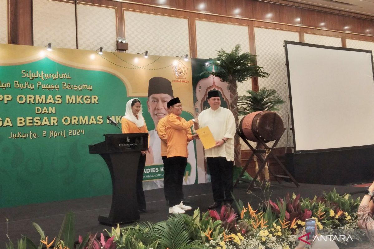 MKGR serahkan surat dukungan untuk Airlangga Hartarto