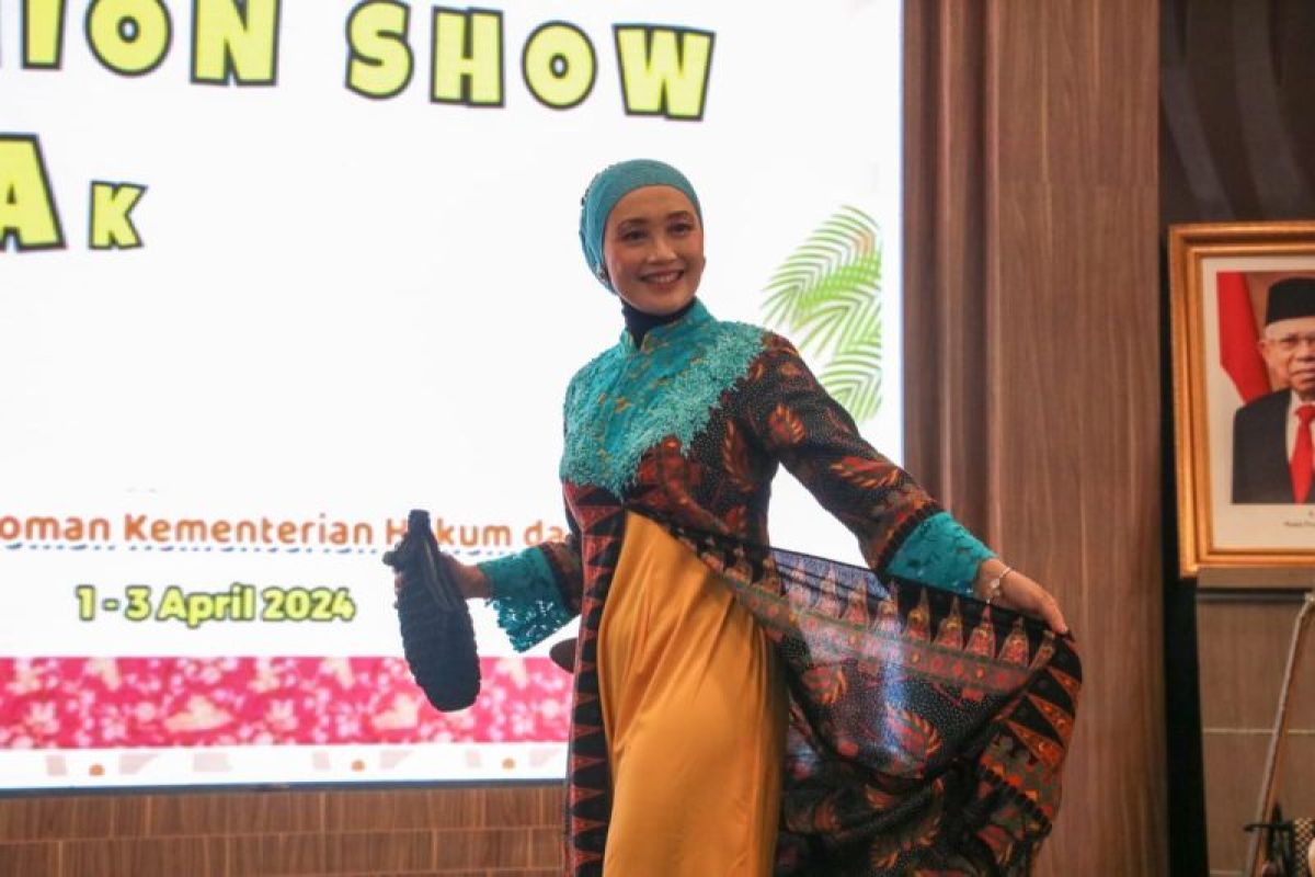 Batik khas Banten jadi bagian fashion show gelaran DWP Kemenkumham