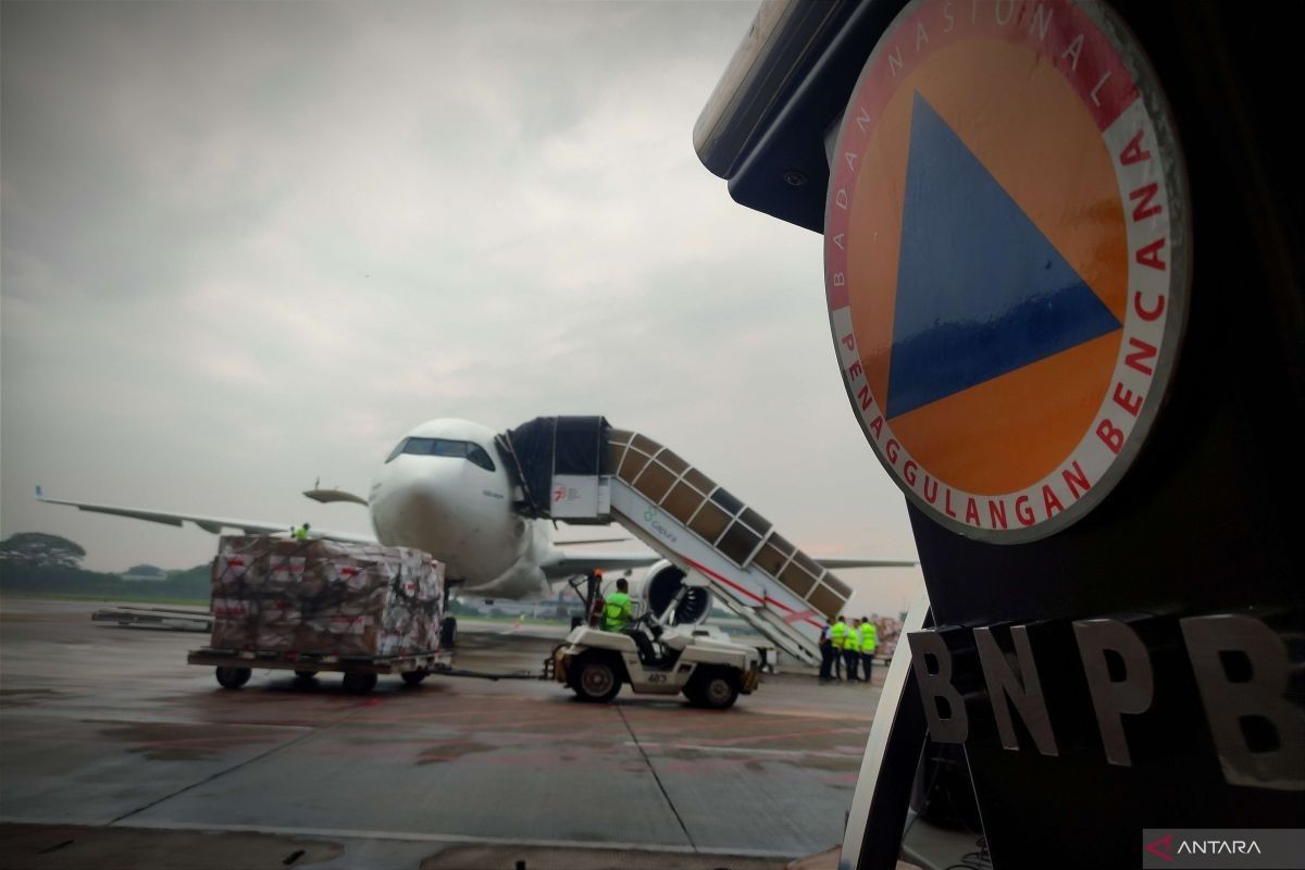 Indonesia terbangkan bantuan untuk Palestina & Sudan dengan pesawat Garuda