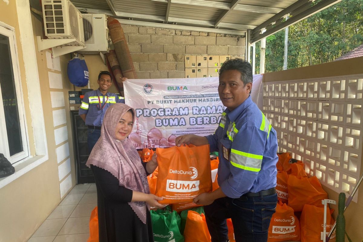 PT Buma gandeng KS2 bagi paket sembako bagi kaum dhuafa