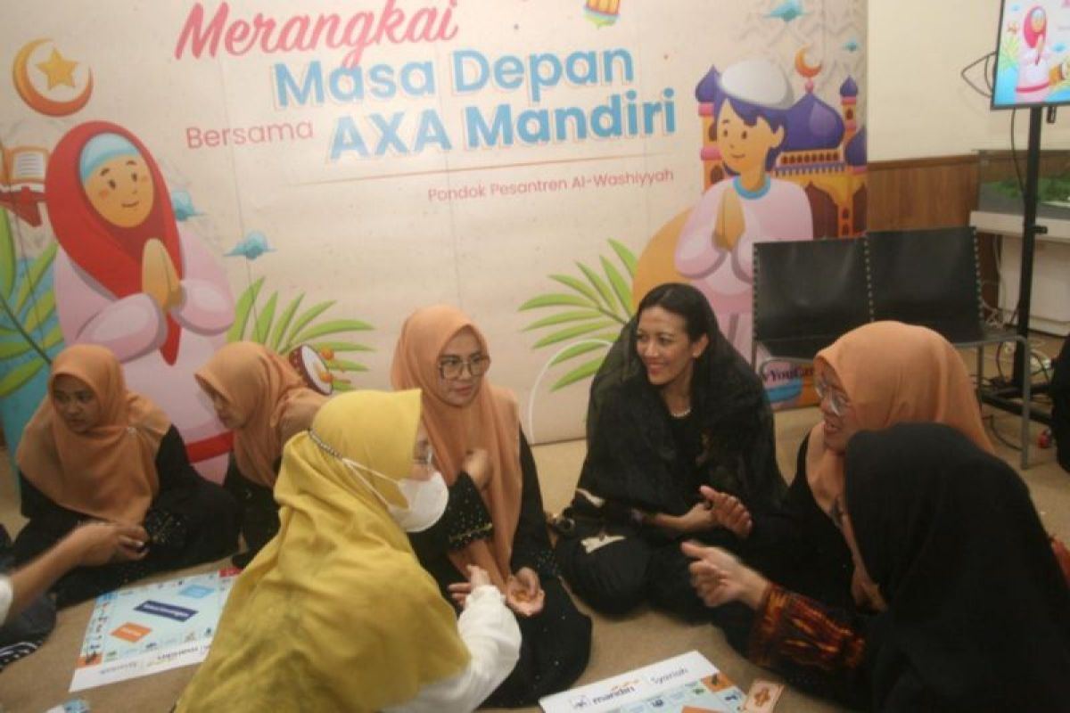 AXA Mandiri sumbangkan sarana pendidikan ke Pondok Pesantren Al-Washiyyah