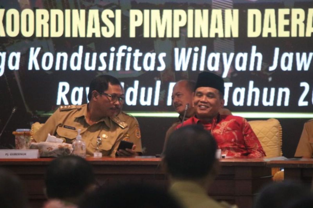 Ketua DPRD Jateng apresiasi TNI-Polri amankan mudik