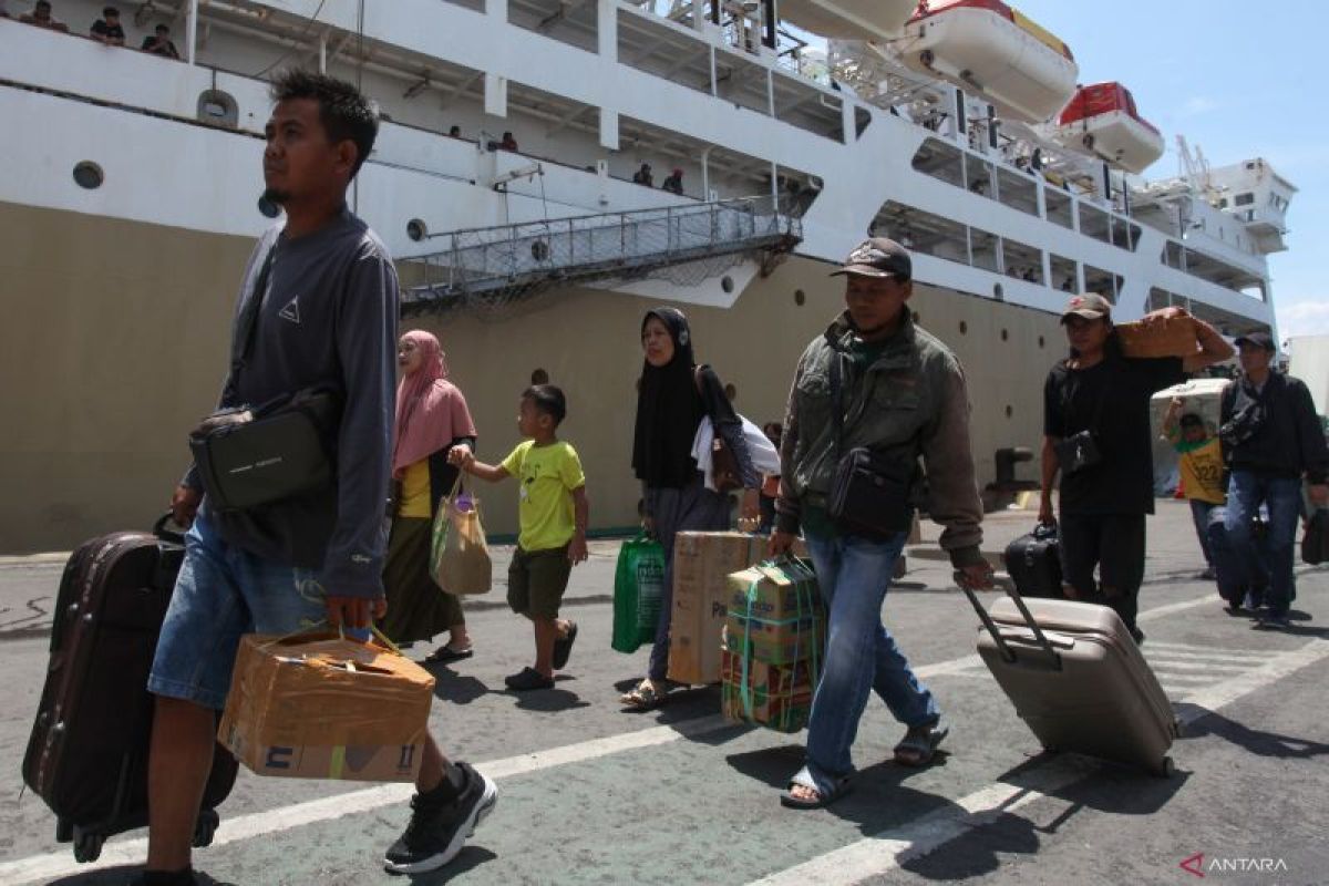 65.530 pemudik tercatat lalui Pelabuhan Tanjung Perak Surabaya