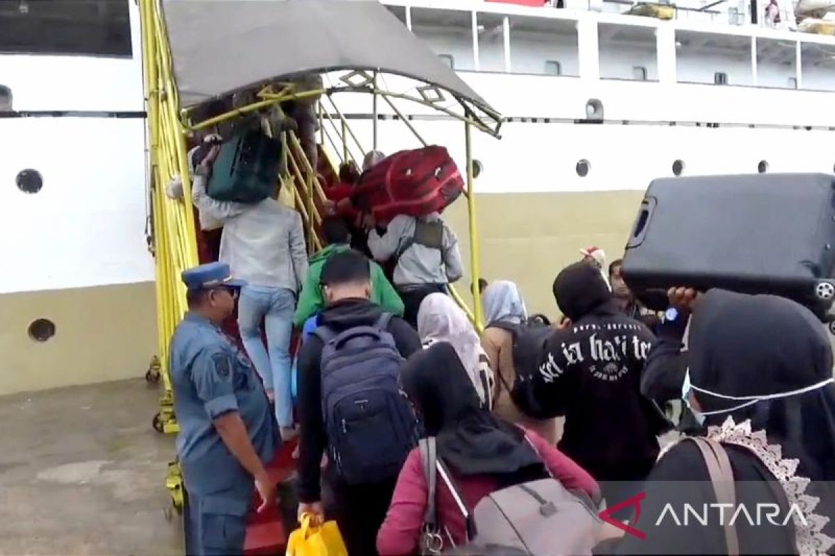 KSOP: 4.110 pemudik bertolak dari Pelabuhan Sampit