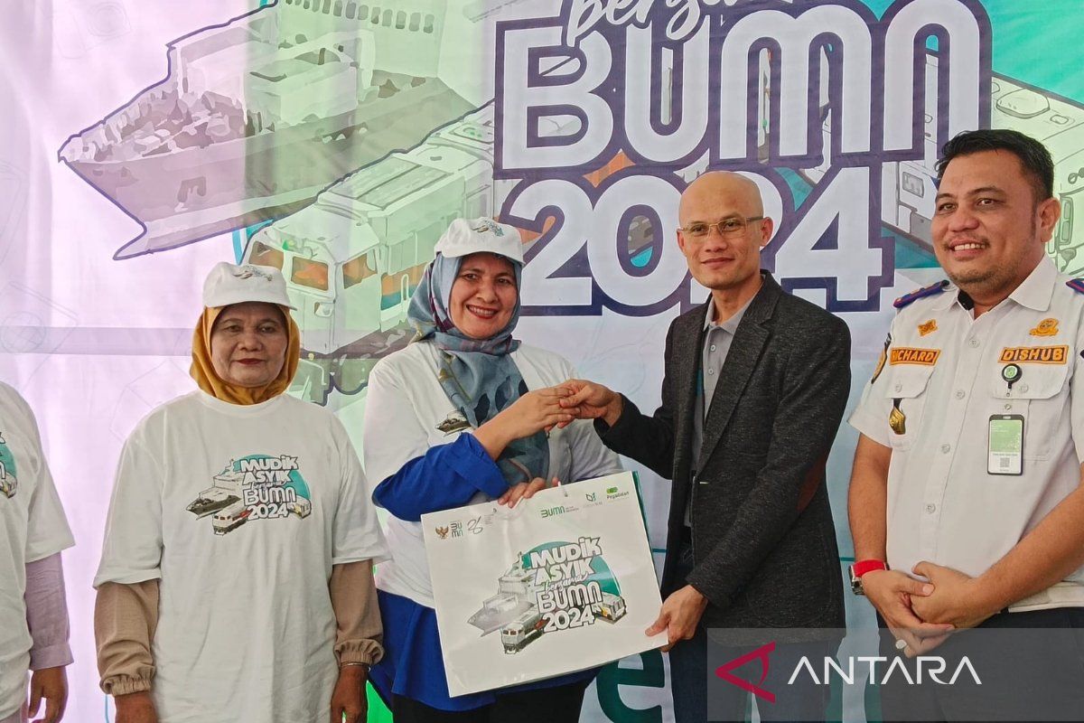Pegadaian Medan berangkatkan 220 pemudik gratis ke enam kota di Sumatra
