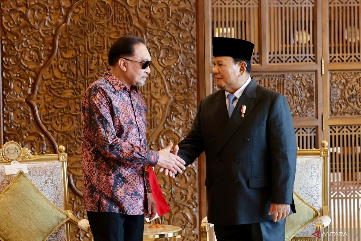 Prabowo dan PM Anwar Ibrahim sepakat RI-Malaysia perlu terus diperkuat