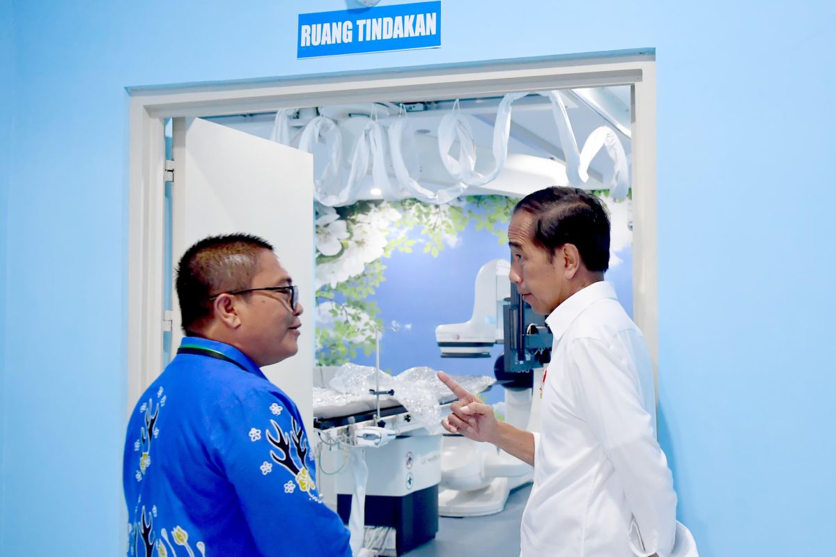 Presiden Jokowi kunjungi RSUD di Jambi, cek infrastruktur dan alkes