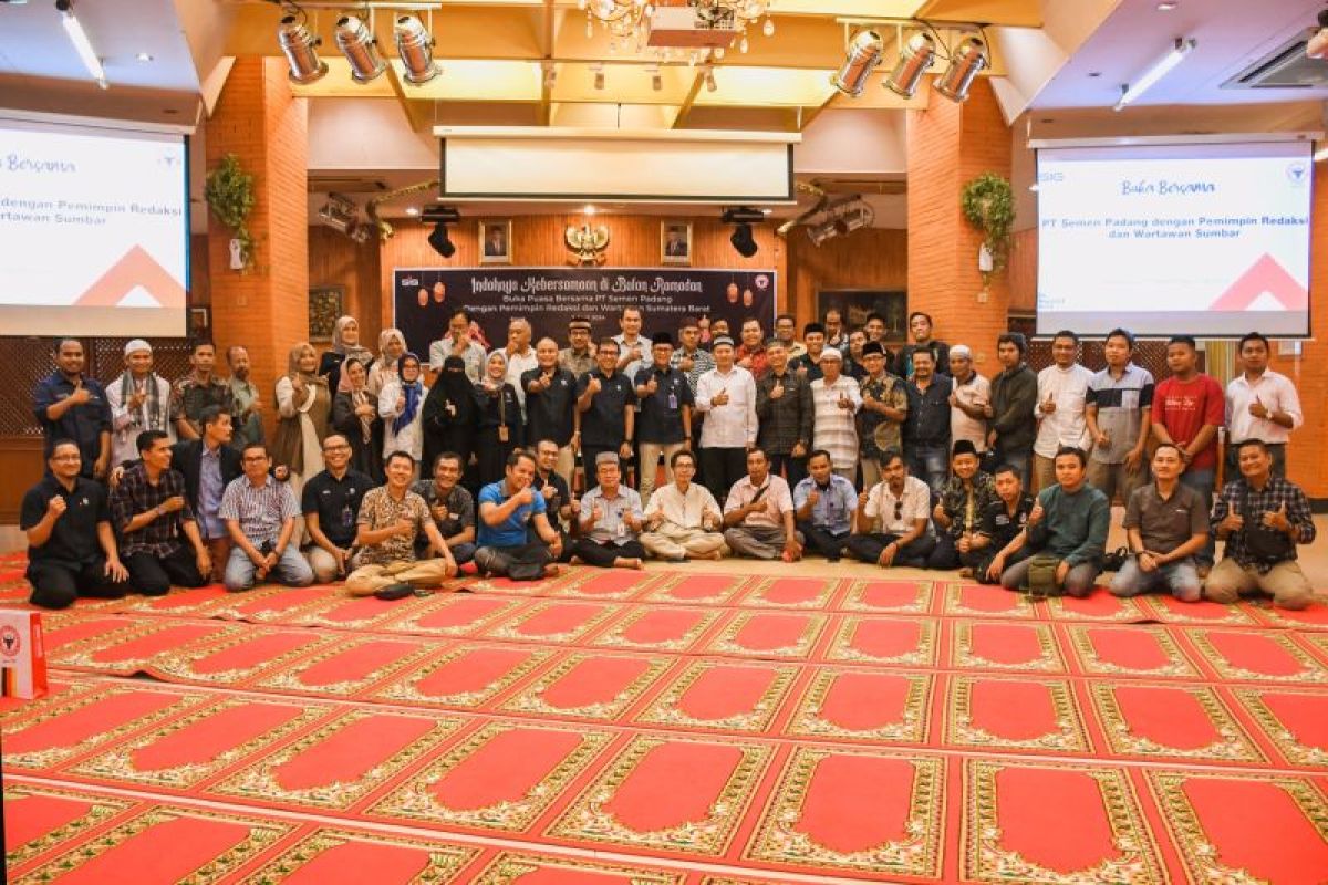 Tingkatkan Ukhuwah Islamiyah di bulan Ramadan, Semen Padang buka puasa bersama dengan media