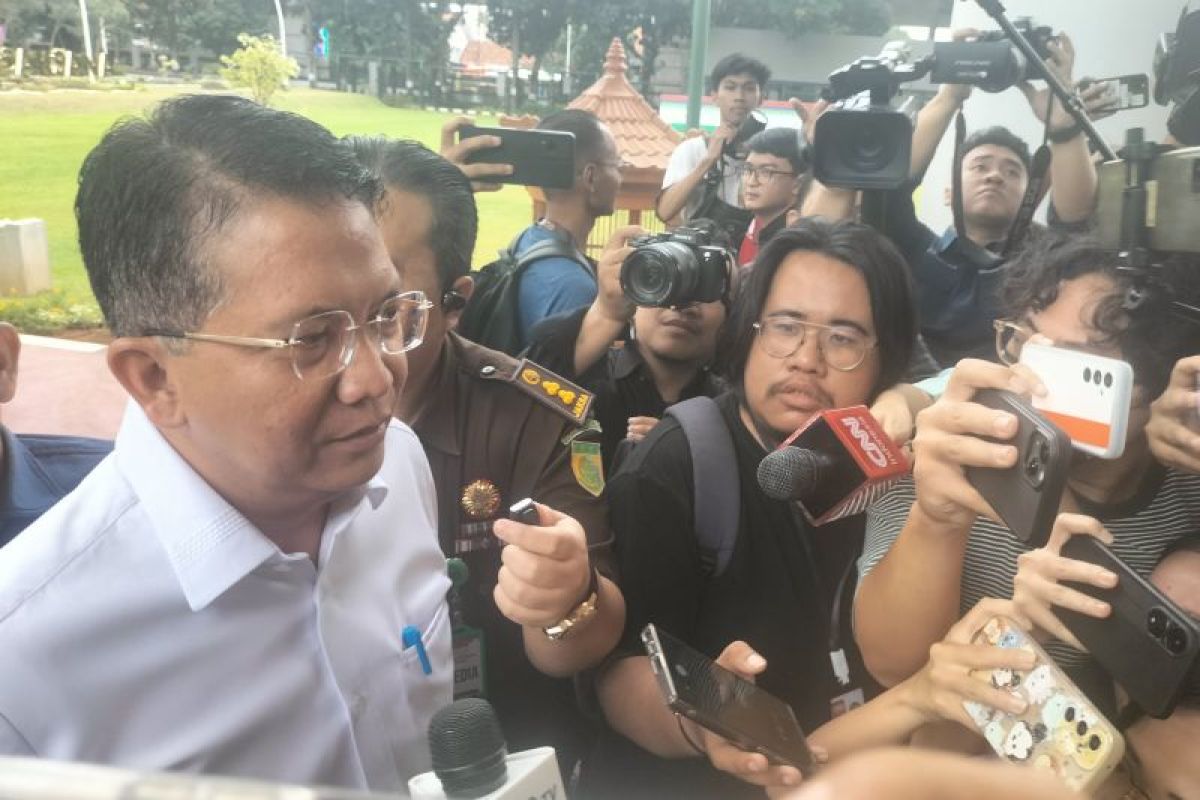 Kejagung periksa Sandra Dewi untuk telusuri aliran dana hasil korupsi