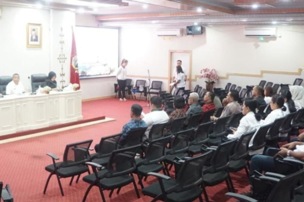 DPRD Tual studi banding pengelolaan retribusi pendapatan daerah ke Ambon