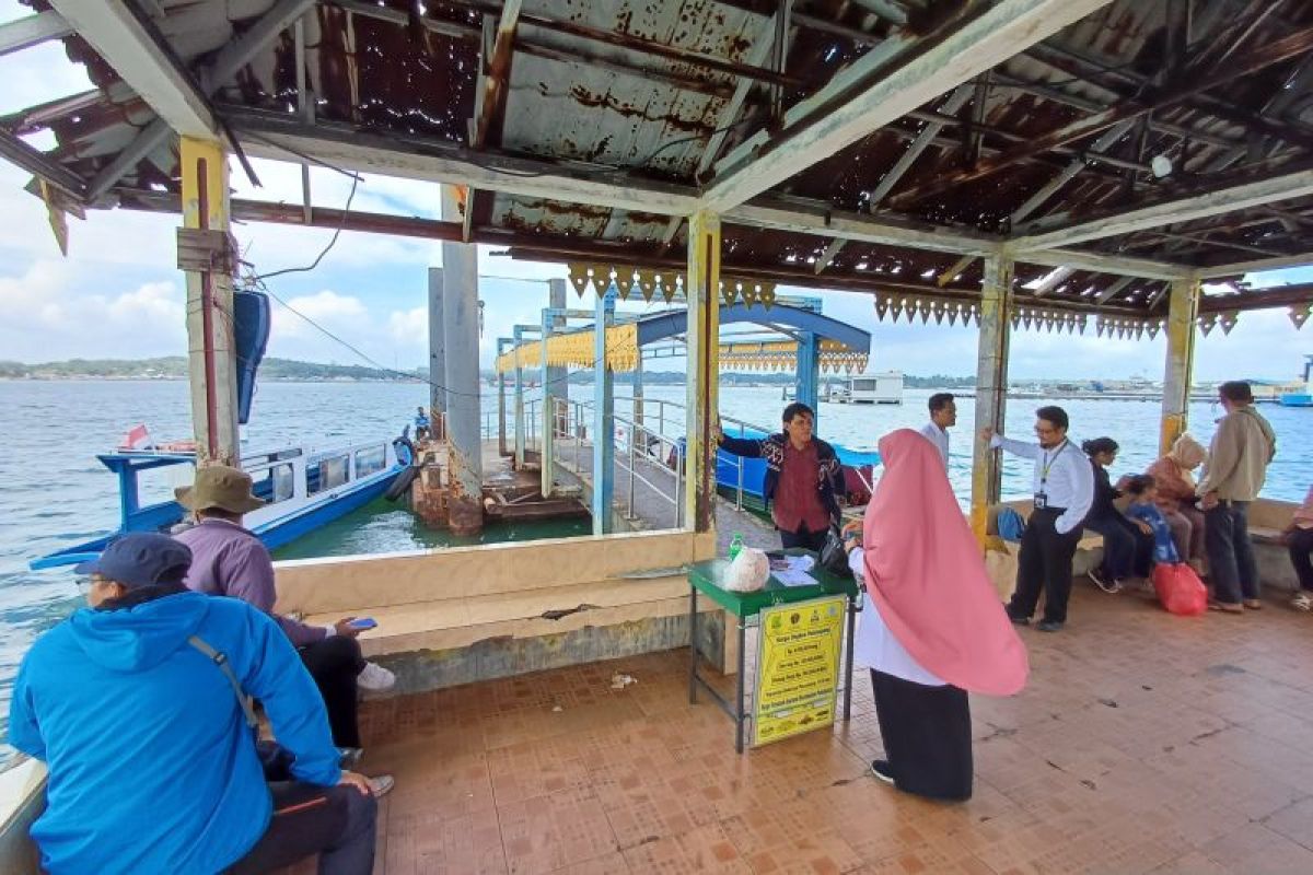 Dishub Tanjungpinang larang kendaraan parkir di Dermaga Pelantar Kuning ke Penyengat