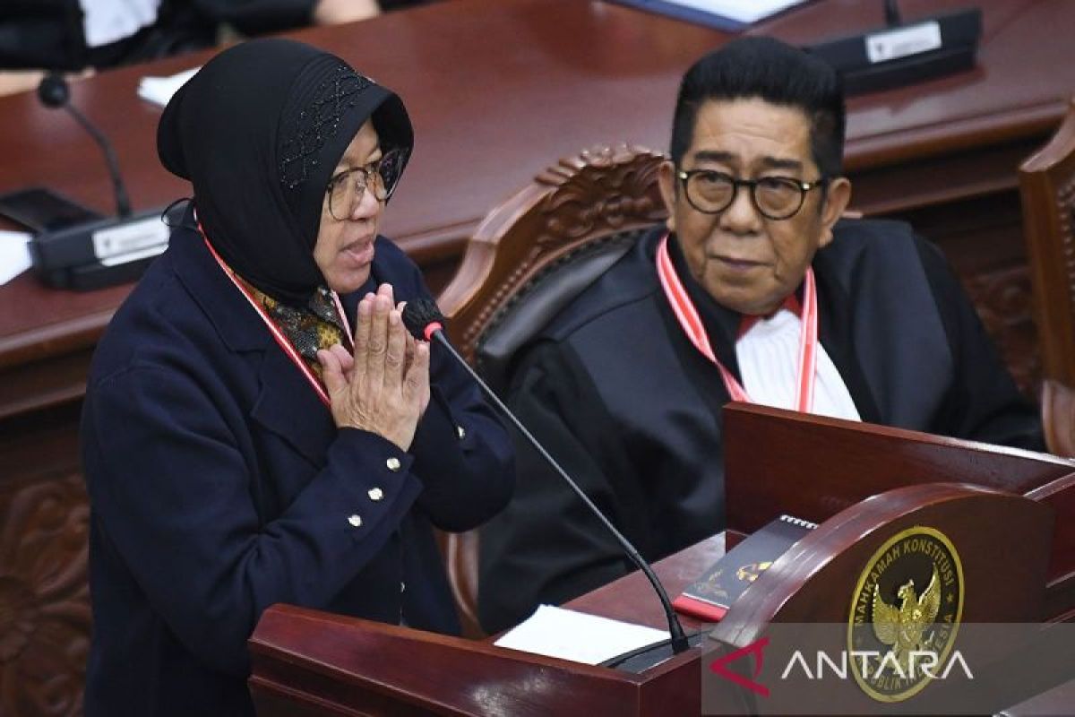 Arief Hidayat jelaskan alasan MK tak panggil Presiden Jokowi