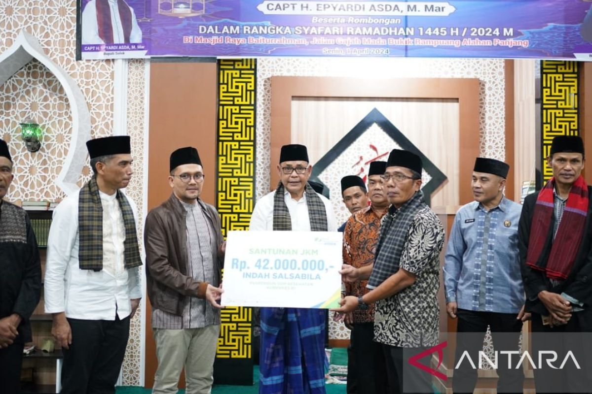 Bupati Solok ajak warga manfaatkan Ramadhan perbanyak amal ibadah