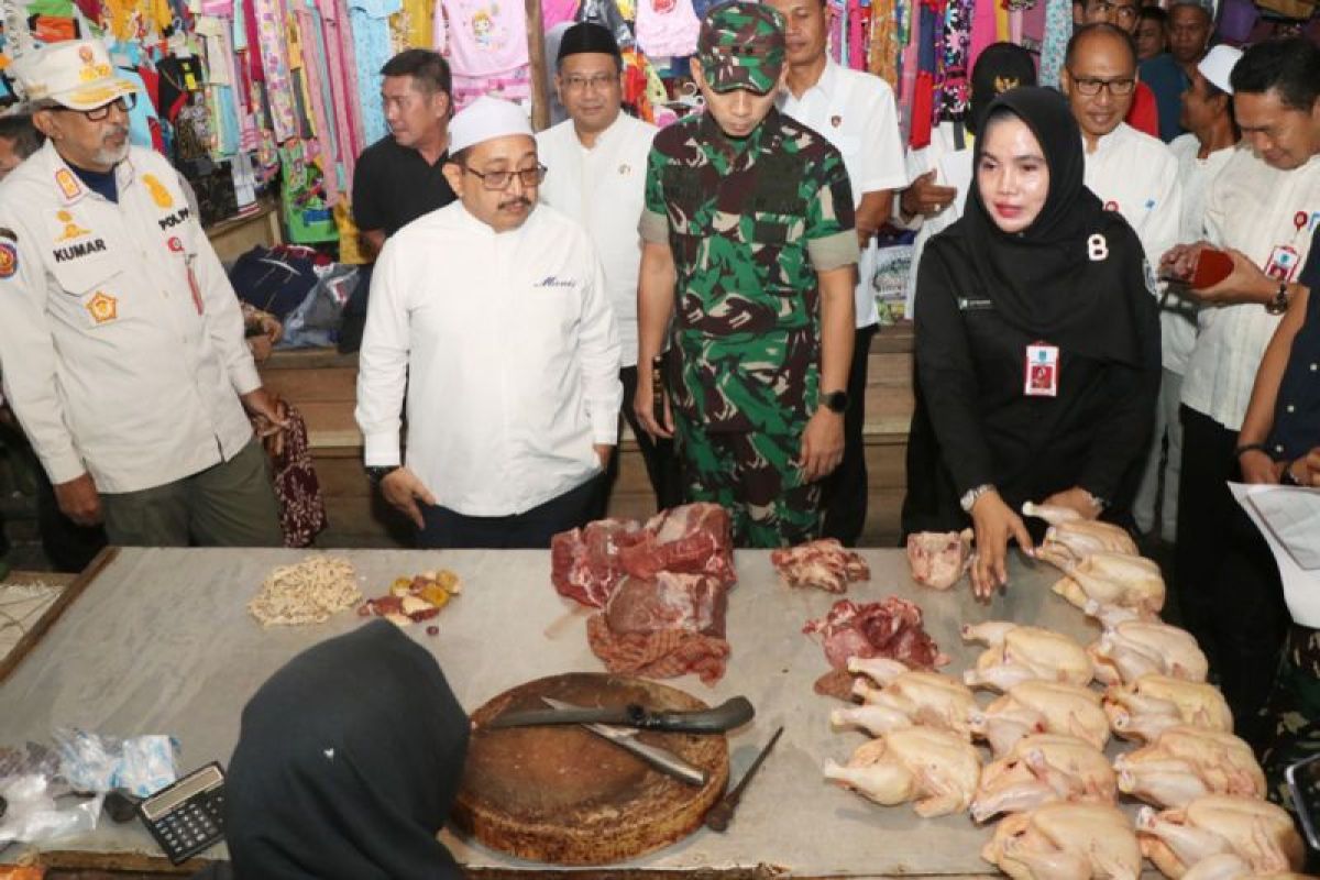 Harga ayam potong dan daging sapi di Martapura naik jelang Idul Fitri