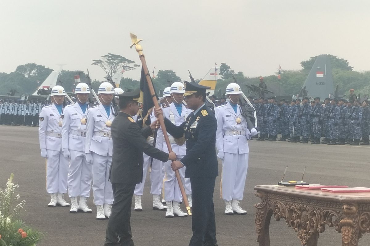 Panglima TNI pimpin upacara sertijab KSAU