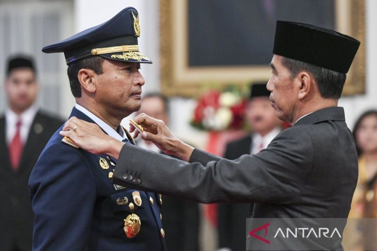 Kemarin, dua anggota KKB tewas hingga Jokowi "open house" di Jakarta