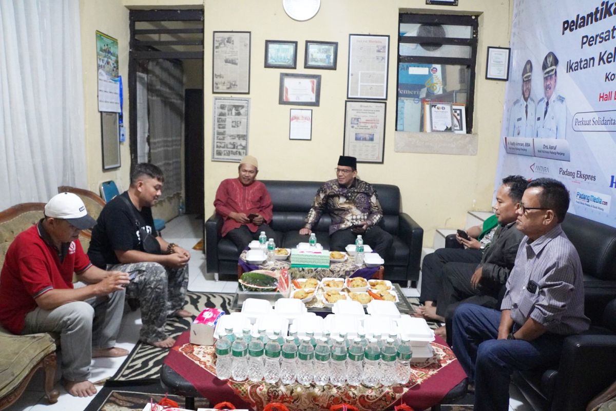 PWI Padang Panjang buka puasa bersama Pj. Walikota