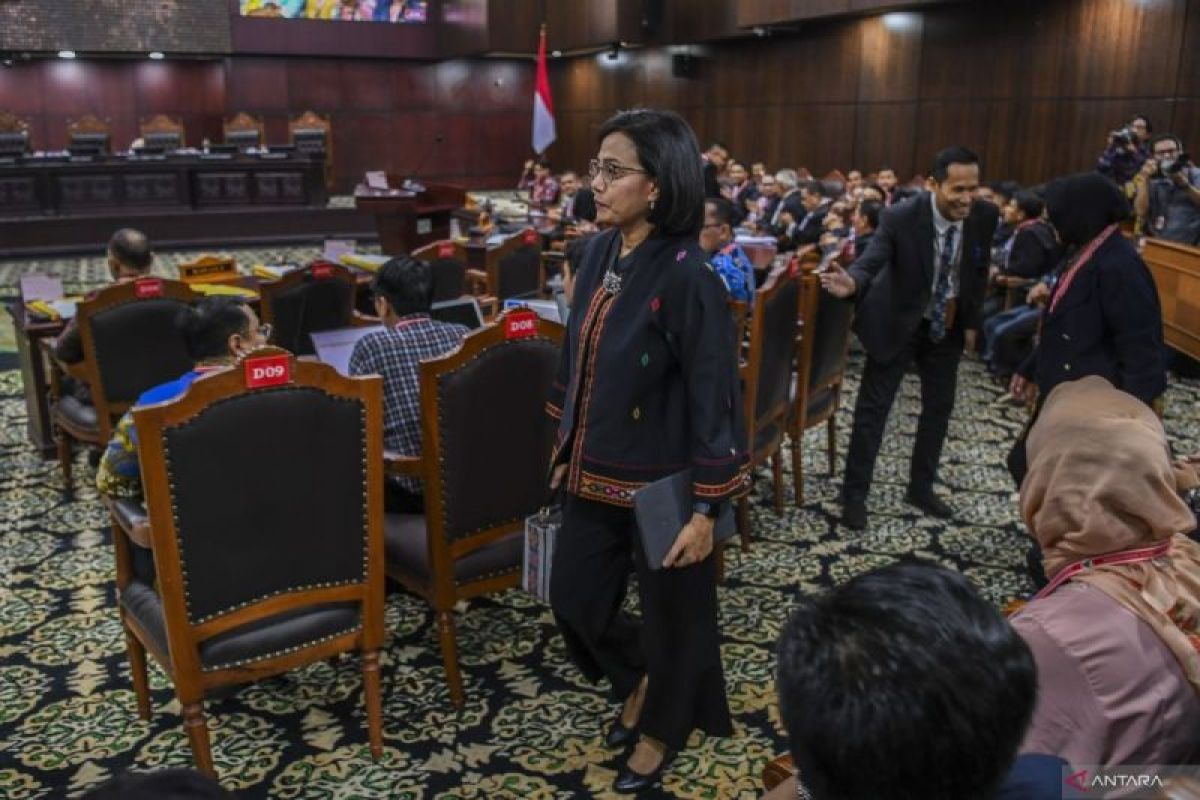 Menkeu Sri Mulyani sebut tak ada perubahan anggaran bansos Kemensos pada 2024