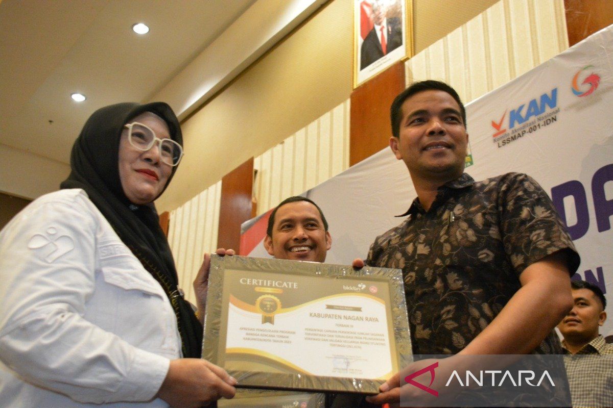 Pemkab Nagan Raya raih penghargaan terkait stunting dari BKKBN Aceh