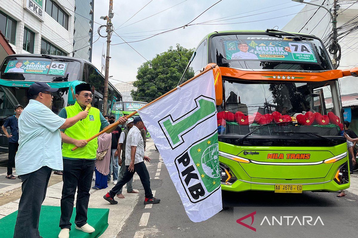 PKB lepas 25 bus "Mudik Perubahan" dari Jakarta