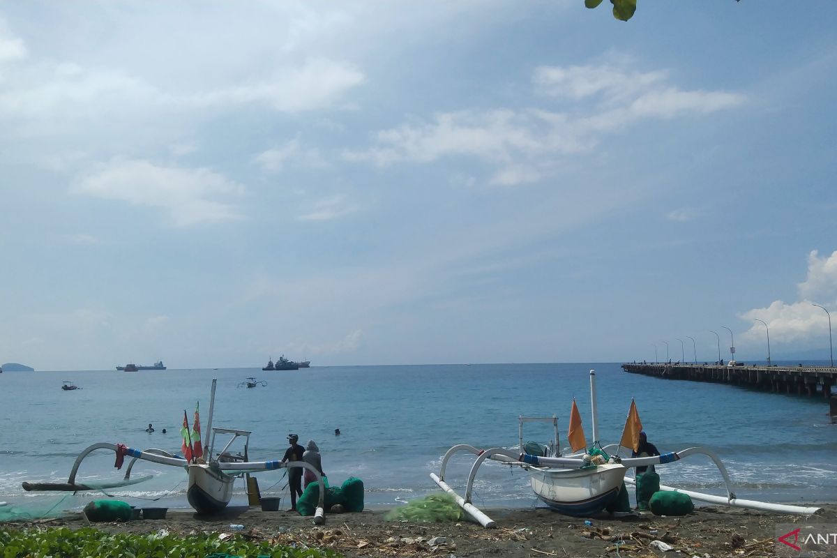 BBMKG: Waspadai ombak laut 2,5 meter saat mudik Lebaran di Bali