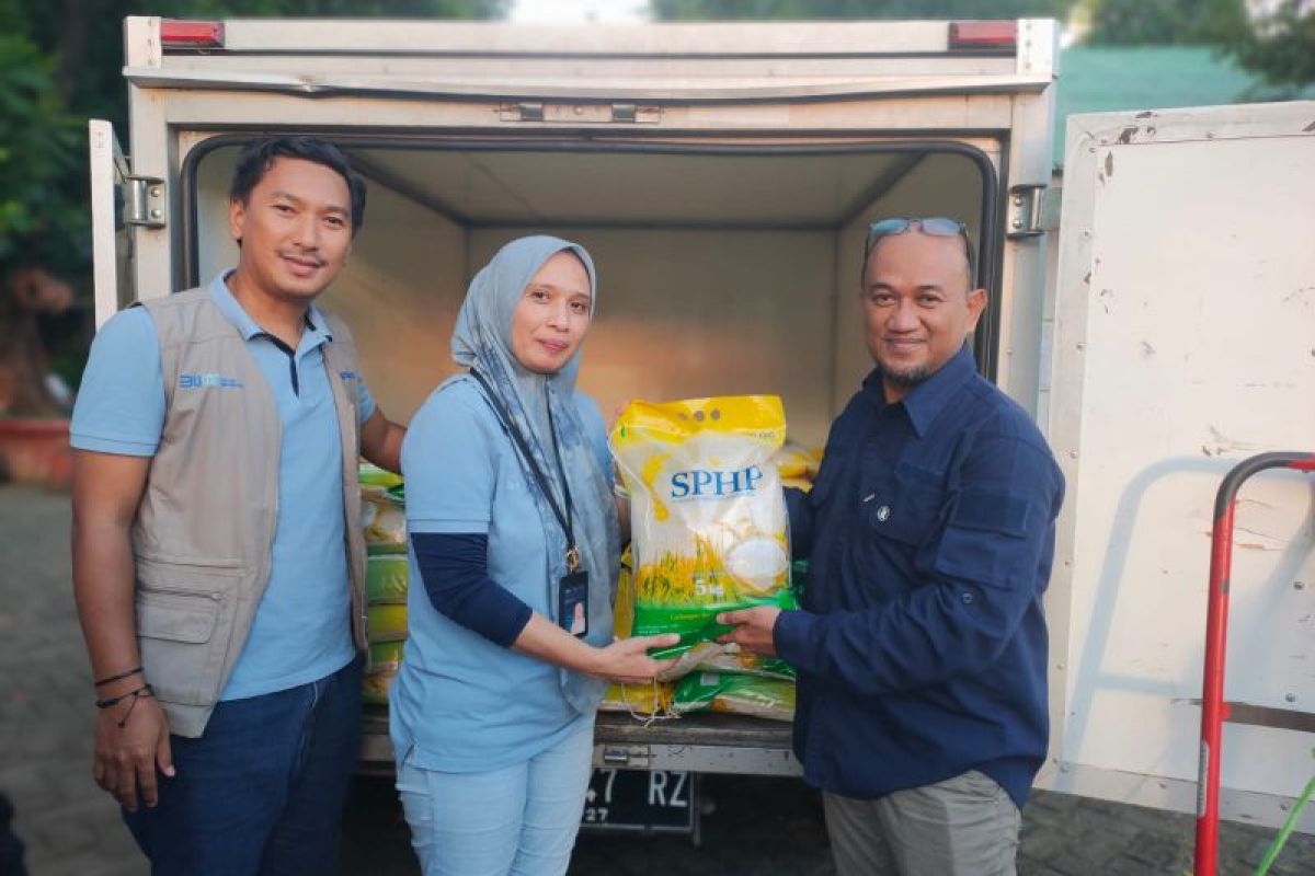 IKA Smansa Makassar siapkan 1.100 paket sembako murah