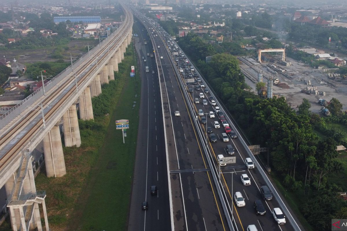 Korlantas berlakukan contraflow ruas tol Jakarta-Cikampek