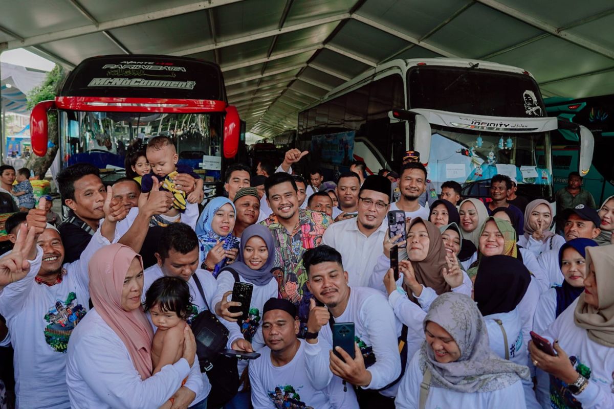 Wali Kota Medan berangkatkan 6.060 peserta mudik gratis bareng 