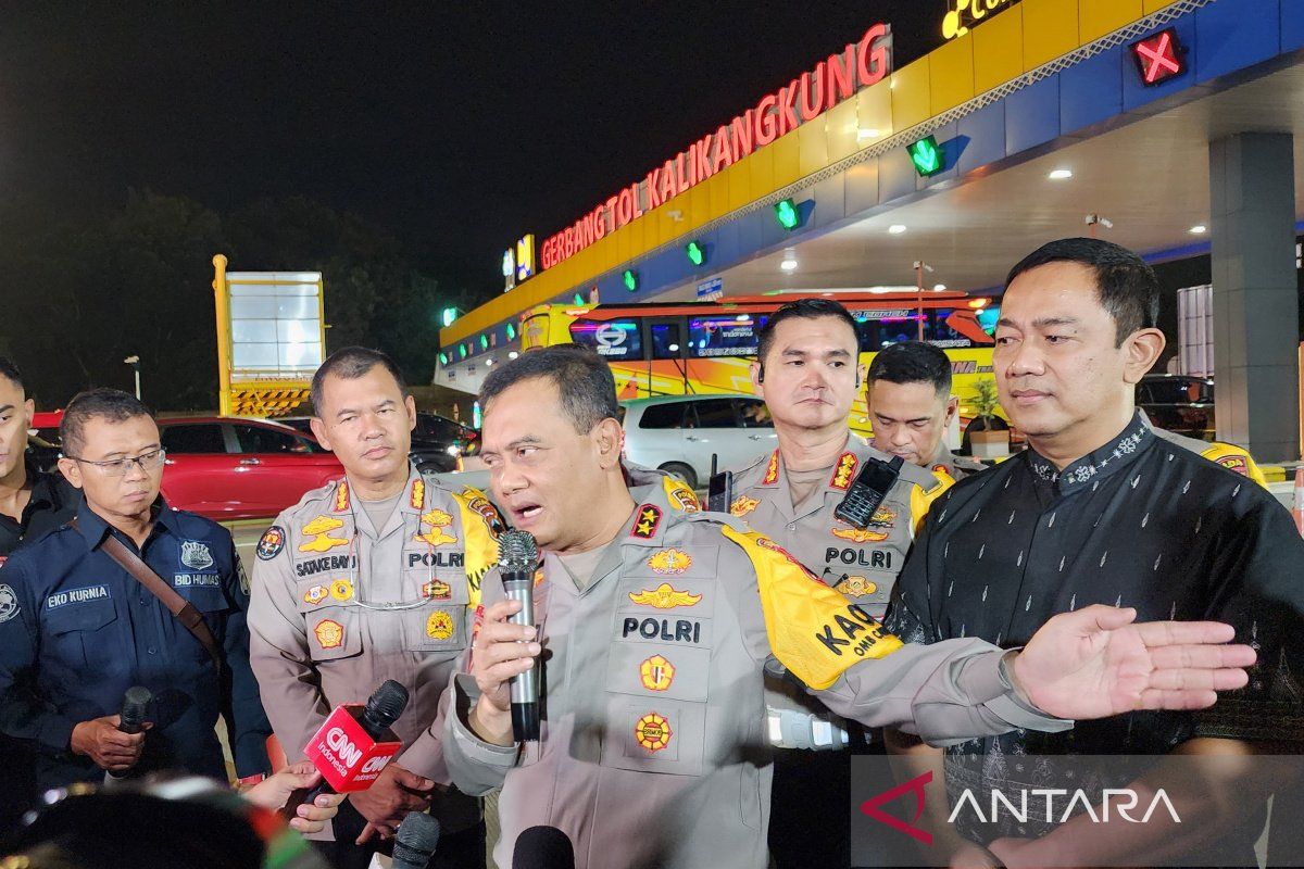 Polisi kembali berlakukan  jalur satu arah lokal Semarang hingga Bawen