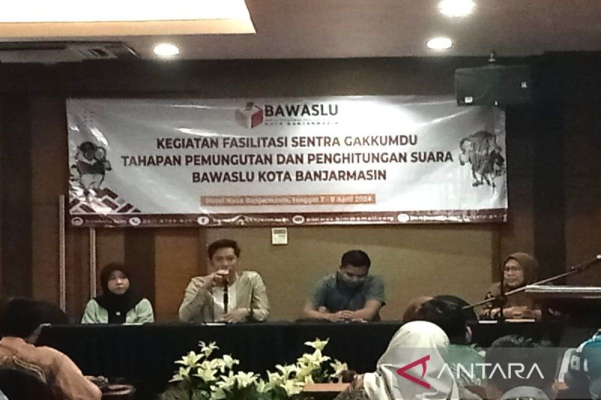 Bawaslu Banjarmasin bubarkan Panwascam Pemilu 2024