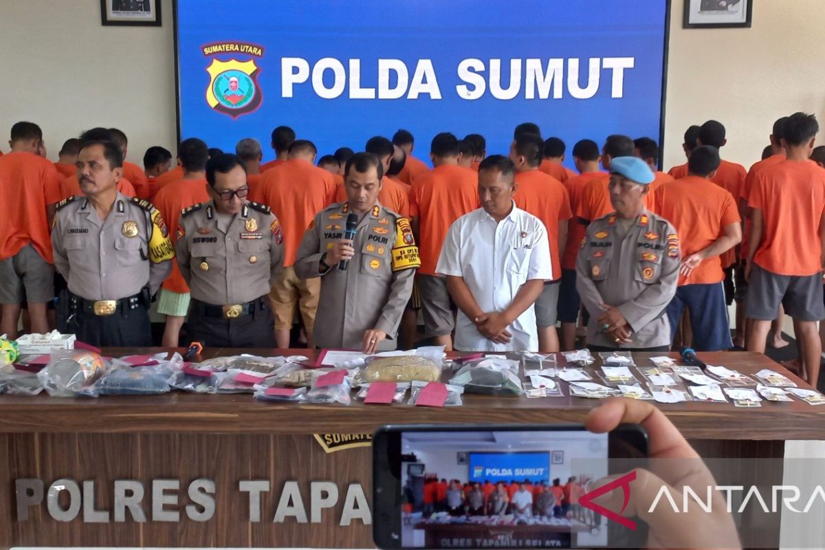 Polres Tapsel tangkap puluhan pencandu dan pengedar narkoba