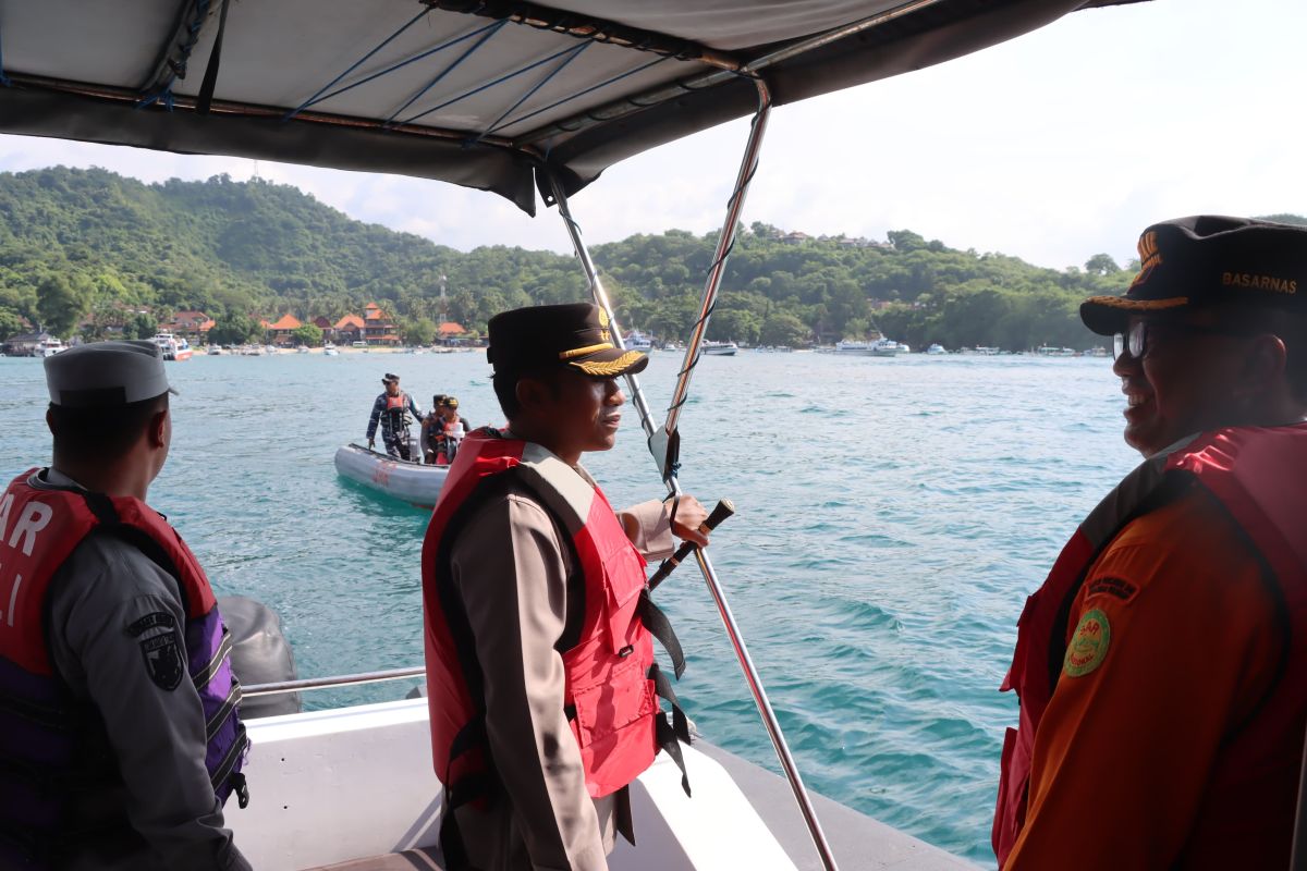 Patroli laut di Padangbai pastikan arus mudik Lebaran lancar