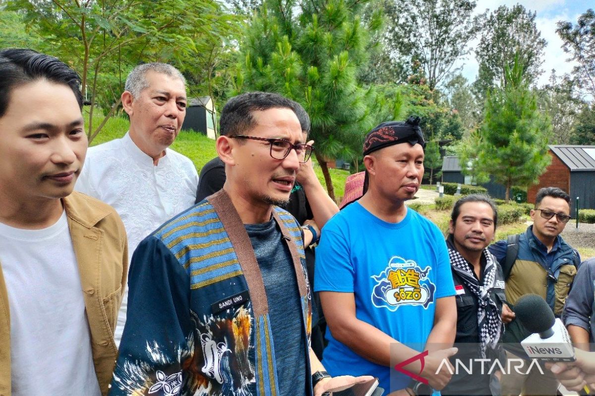 Sandiaga turut berduka cita atas kecelakaan di Tol Jakarta-Cikampek