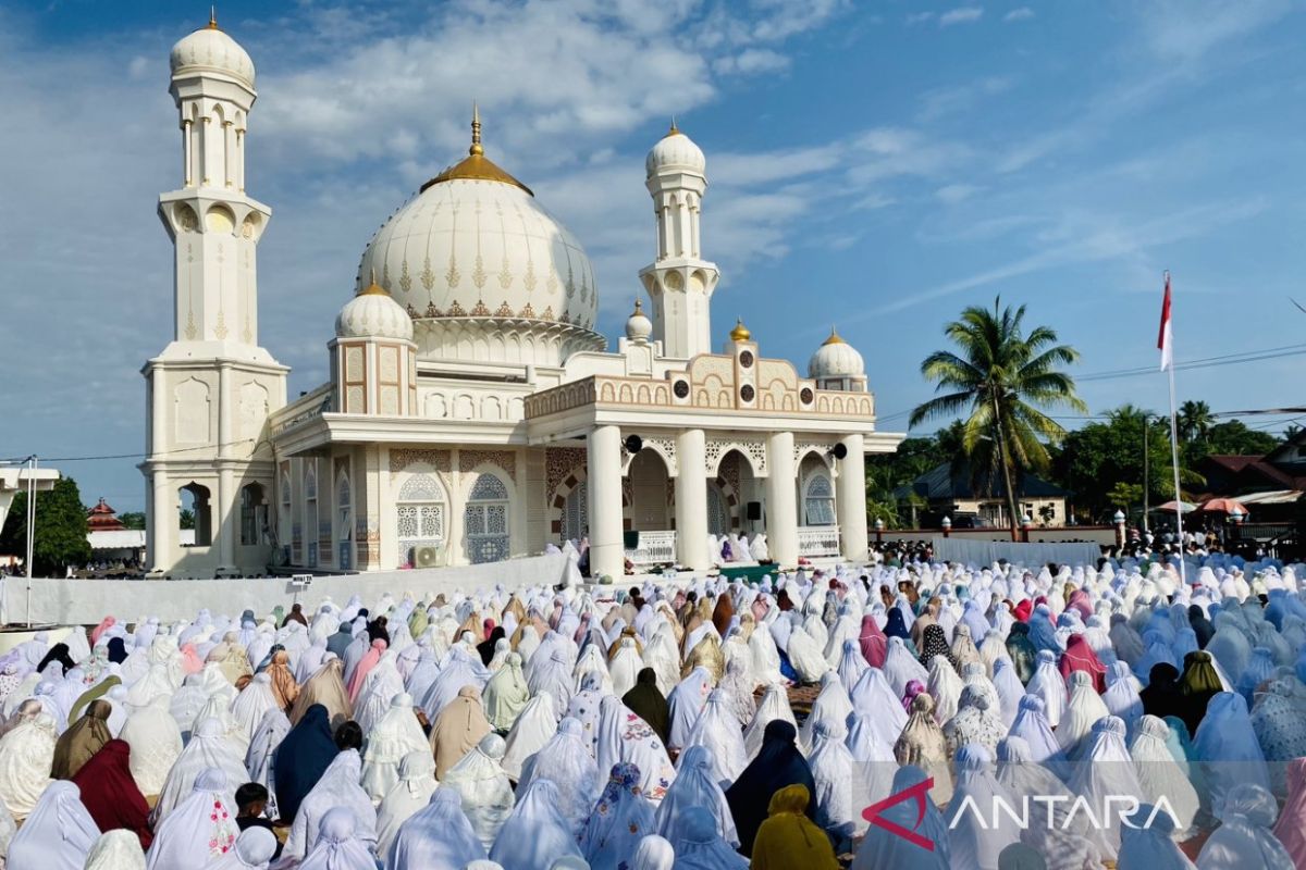 Ribuan warga di Nagan Raya Aceh sudah merayakan Idul Fitri