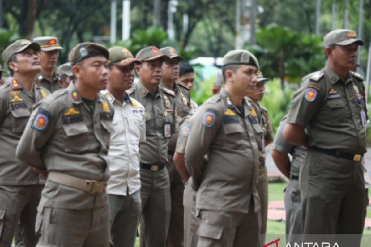 Jakarta Satpol PP thousands of personnel to main during Eid holiday