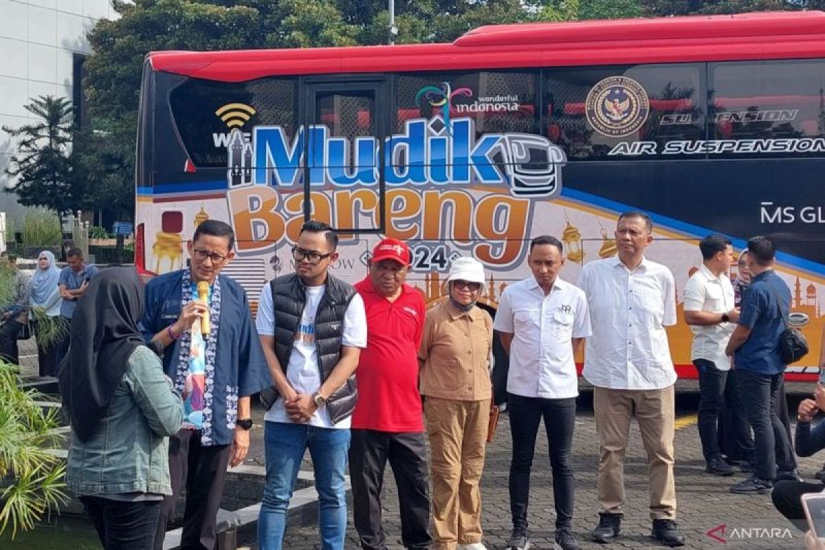 Kemenparekraf-PT Kosmetika Cantik Indah gelar mudik gratis dengan 500 peserta