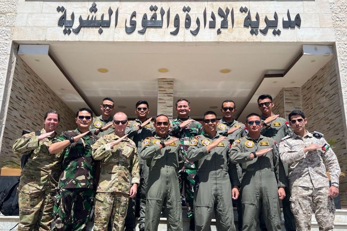 Ready to help govt airdrop aid in Gaza: Red Crescent