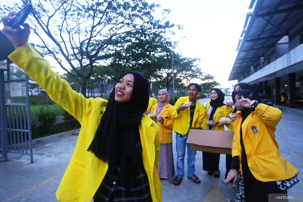 Kebersamaan pekerja migran Indonesia di Malaysia jelang perayaan Idul Fitri
