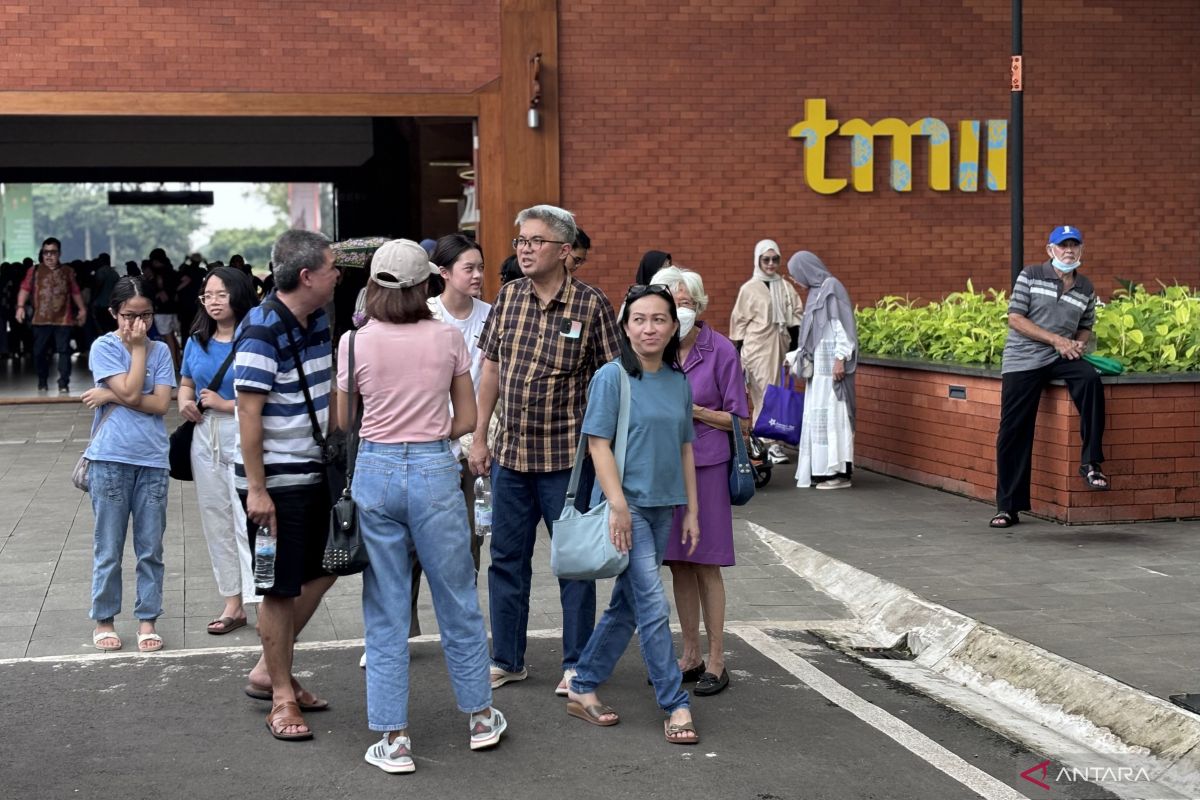 Rumah adat TMII Jakarta diminati wisatawan Lebaran 2024