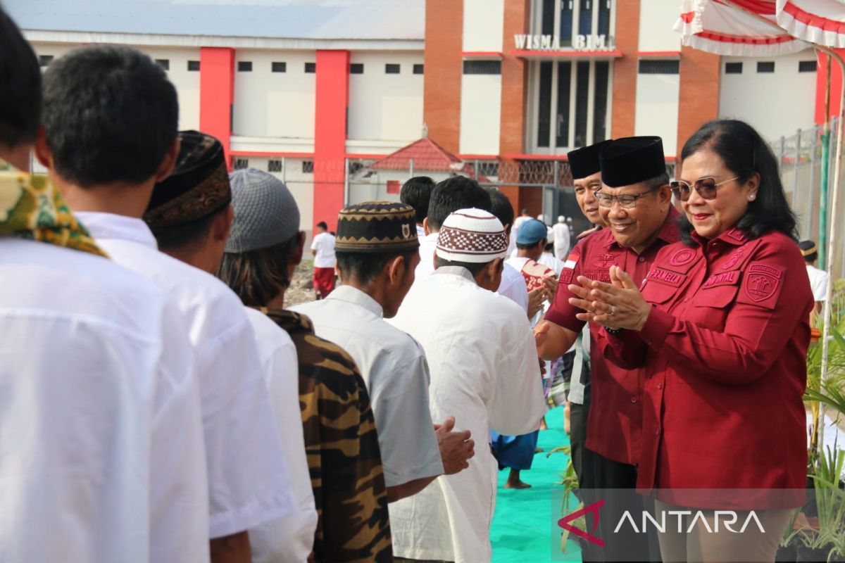Kemenkumham Bali serahkan remisi Idul Fitri kepada 1.553 narapidana