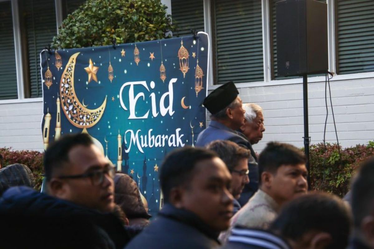 Indonesians' Eid celebrations and messages on unity, Palestine