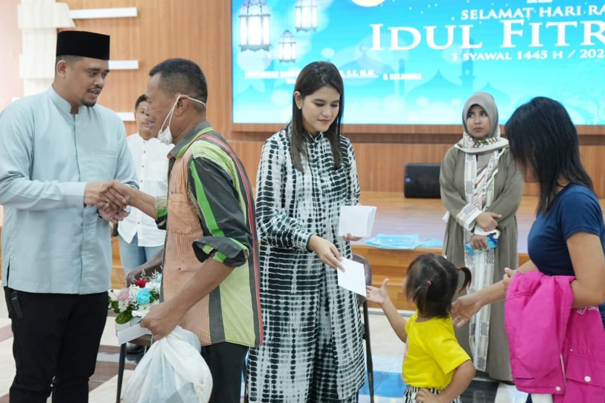 Bobby Nasution gelar open house Hari Raya Idul Fitri