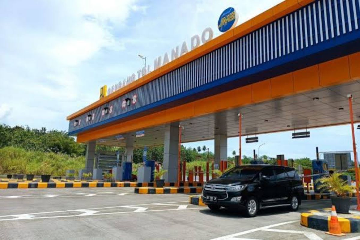 5.171 kendaraan masuk Tol Manado-Bitung saat Idul Fitri
