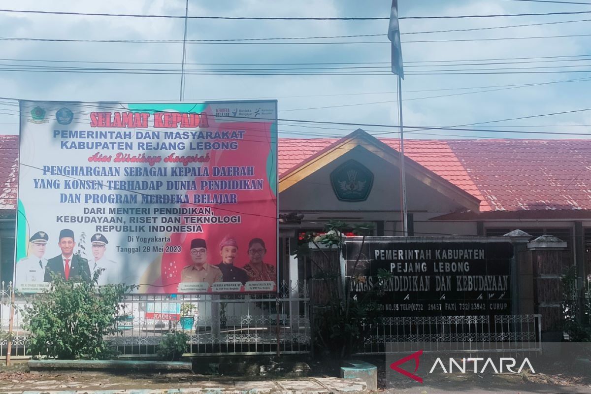 Dikbud Rejang Lebong minta sekolah lakukan PPDB secara serentak