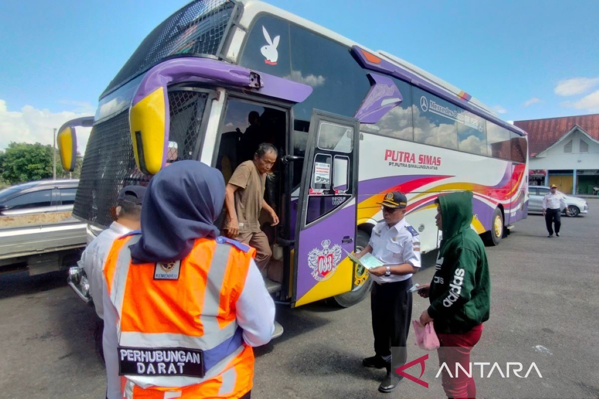 Arus balik Lebaran Terminal Simpang Nangka Rejang Lebong meningkat