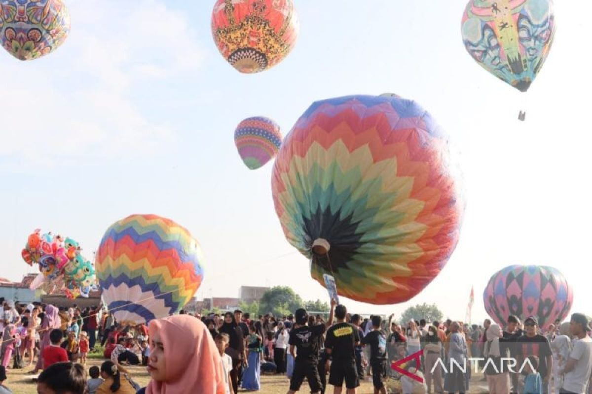 70 peserta ikuti Pekalongan Festival Balon pada Sabtu