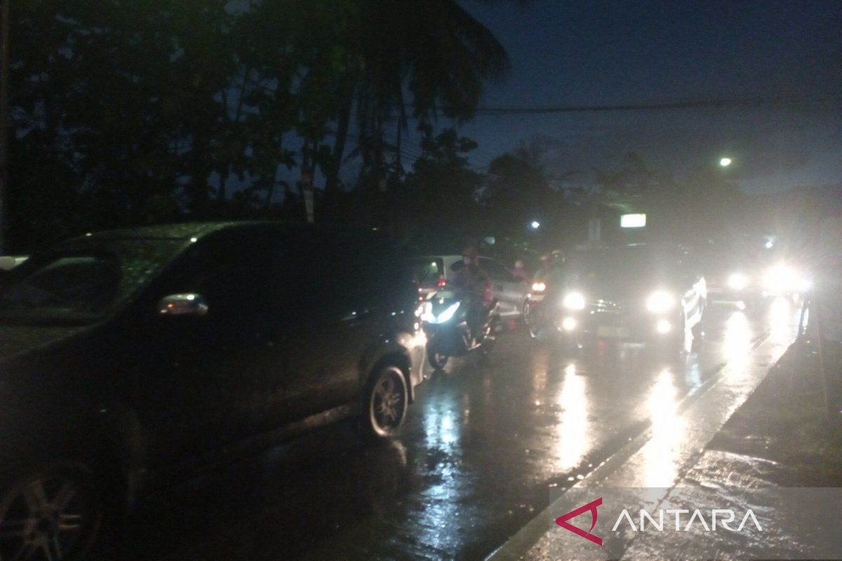 BMKG imbau pemilir waspadai hujan di jalur selatan-tengah Jateng