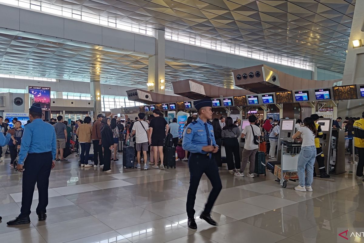 H+3 Lebaran, penumpang melalui Bandara Soetta tembus 173.846 orang